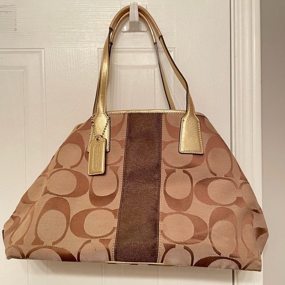 Coach Sateen Monogram shoulder purse in gold/brown/tan colour - Picture 3 of 9